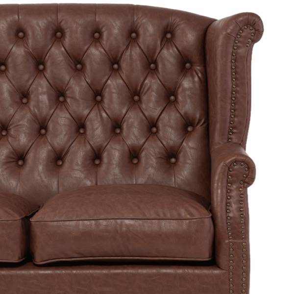 ブラウンPUレザーチェスターフィールドウイングバックソファ