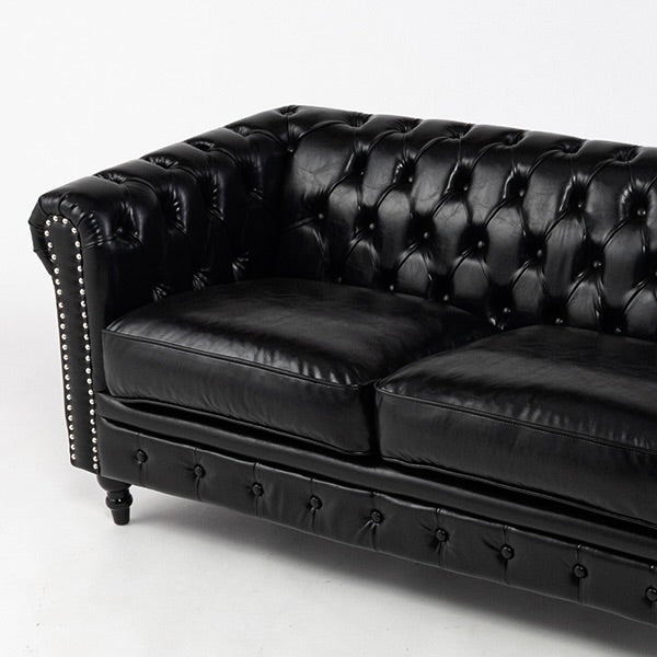 ブラックPUレザー&シルバーカラースタッズコンパクトチェスターフィールド2.5シーターソファ