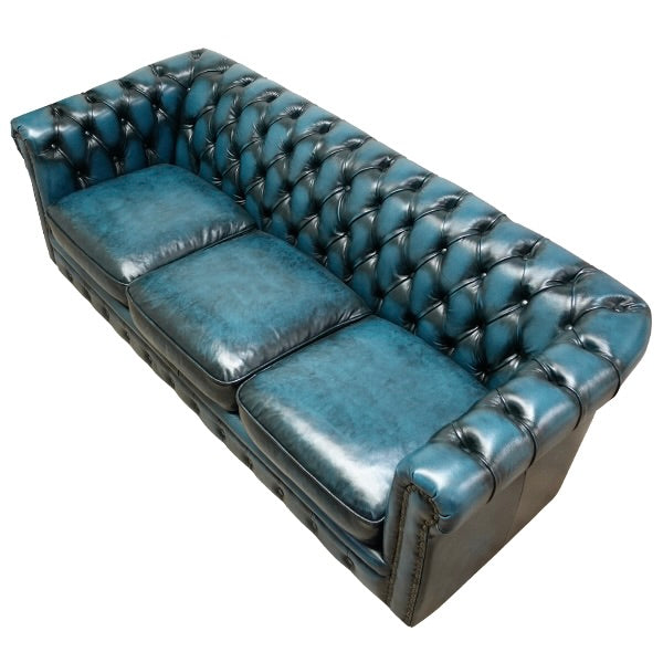 ウォッシュオフブルーレザーコンパクトチェスターフィールド3シーターソファ　VINCENT