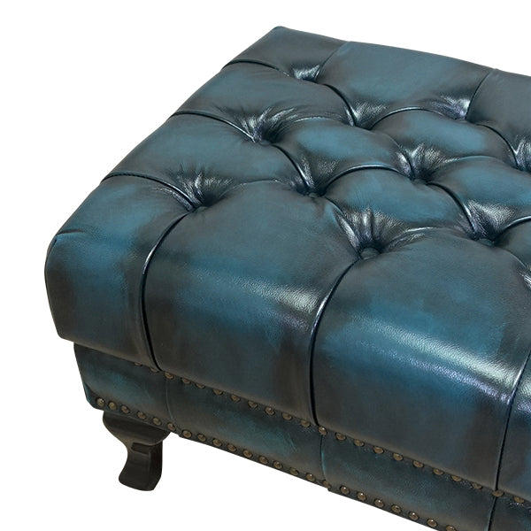 ウォッシュオフブルーレザーチェスターフィールドスツール(オットマン)　VINCENT