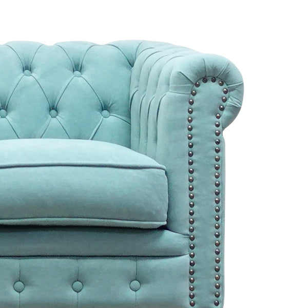 シャーベットブルーファブリックコンパクトチェスターフィールド3シーターソファ　VINCENT