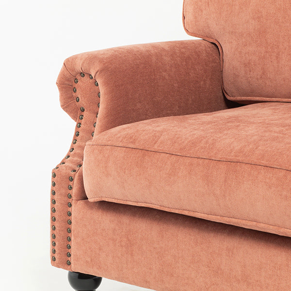サーモンピンクファブリックヴィンテージスタイル2.5シーターアームソファ　Bricks