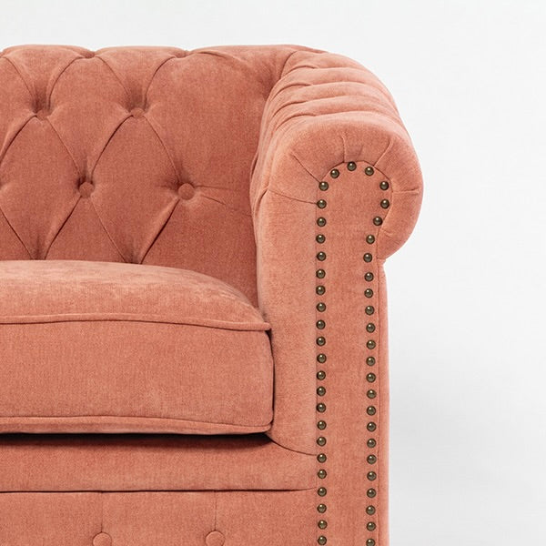 サーモンピンクファブリックコンパクトチェスターフィールド2.5シーターソファ　VINCENT(ヴィンセント)