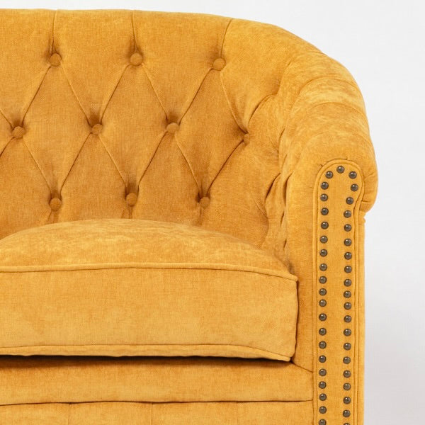 イエローファブリックコンパクトチェスターフィールドラウンジ3シーターソファ　VINCENT