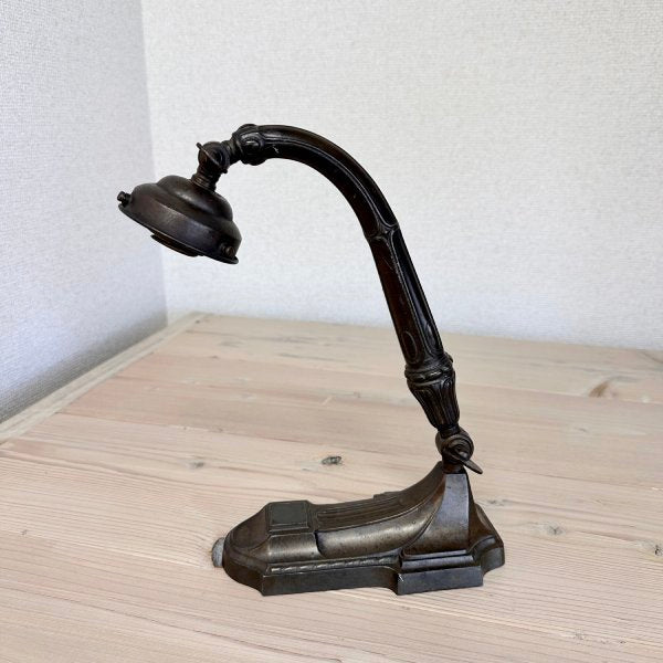 アンティーク テーブルランプ 30689H