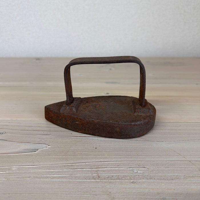 アンティーク アイロン31923E