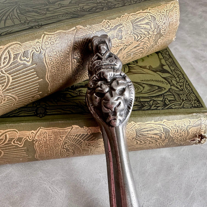 アンティークライオンのナッツクラッカー【くるみ割り】